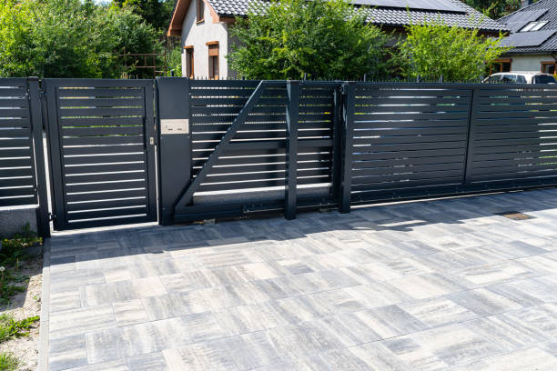 Best Driveway Pavers Near Me  in Pittsburg, KS